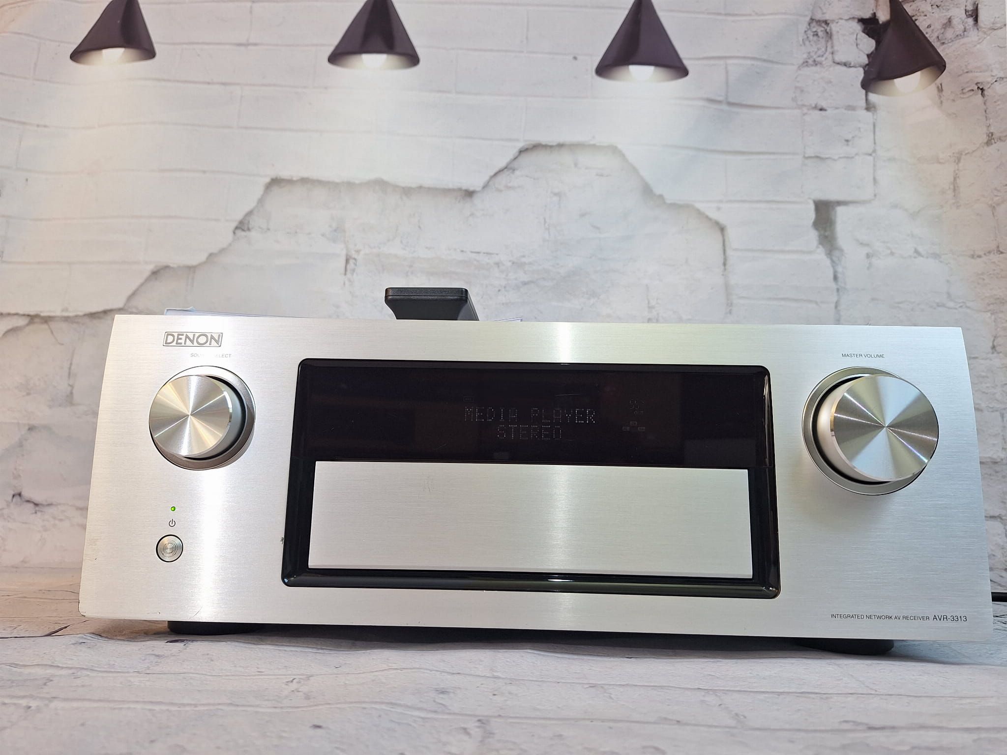 7.2 Denon AVR-3313 4k Spotify Vtuner dsd AirPlay Pre-out