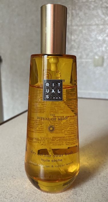 Сухое масло для тела и волос