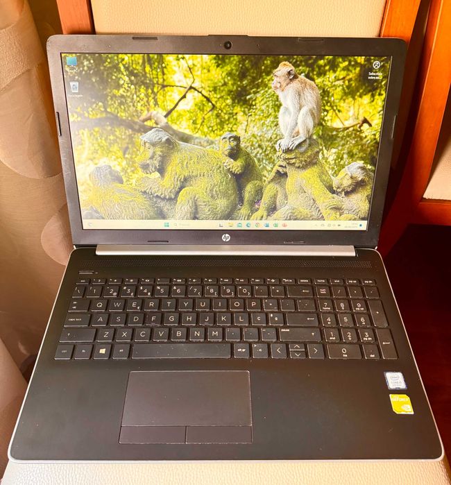 HP Pavilion 15 da-0117np 15.6"/i5-8250 Quad Core/16G/256Gb/Geforce 2GB