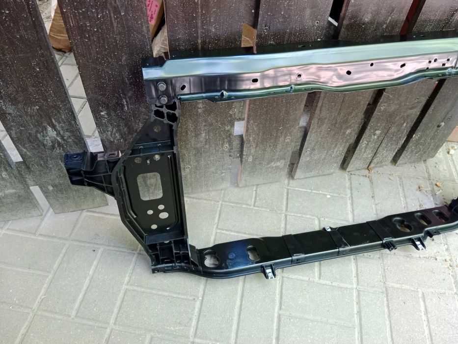 HYUNDAI I 2015 + pas przedni wzmocnienie