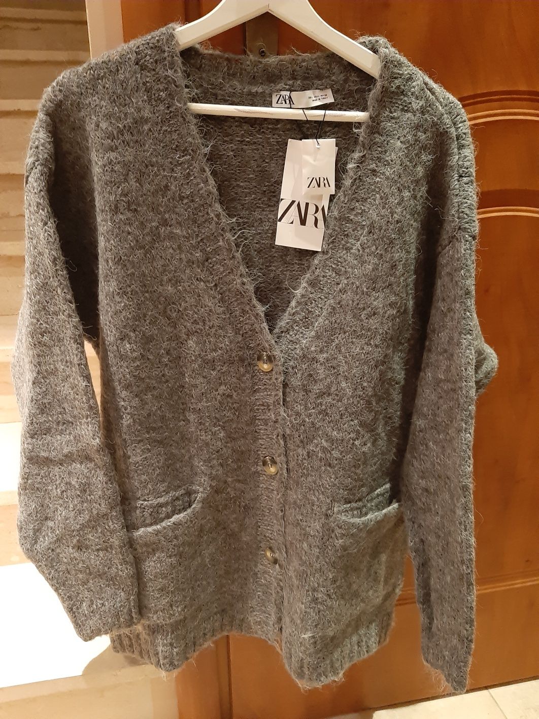 Sweter Zara L dlugi szary sweterek damski glamour tkmaxx kolekcja limi