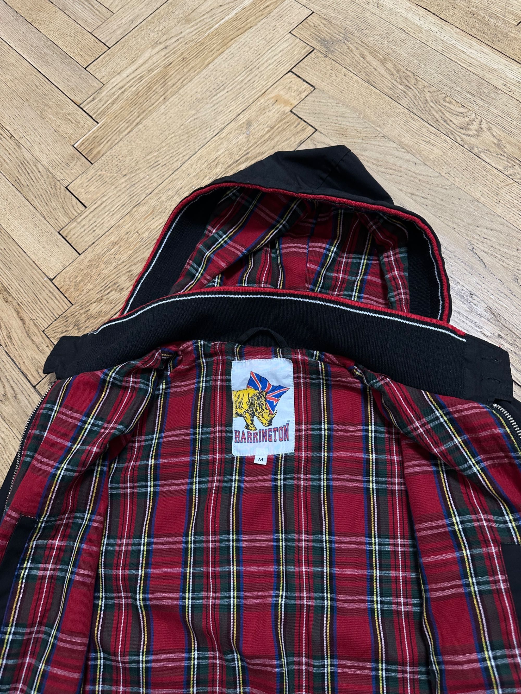 Бомбер ветровка Harrington London M 1976