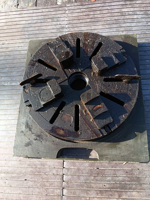 Uchwyt czteroszczękowy - 345mm