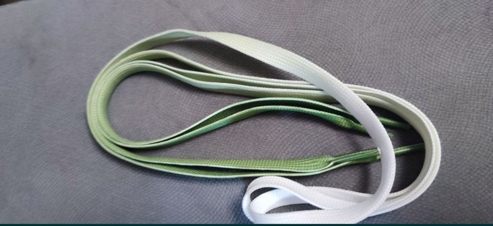 Zielone sznurówki ombre