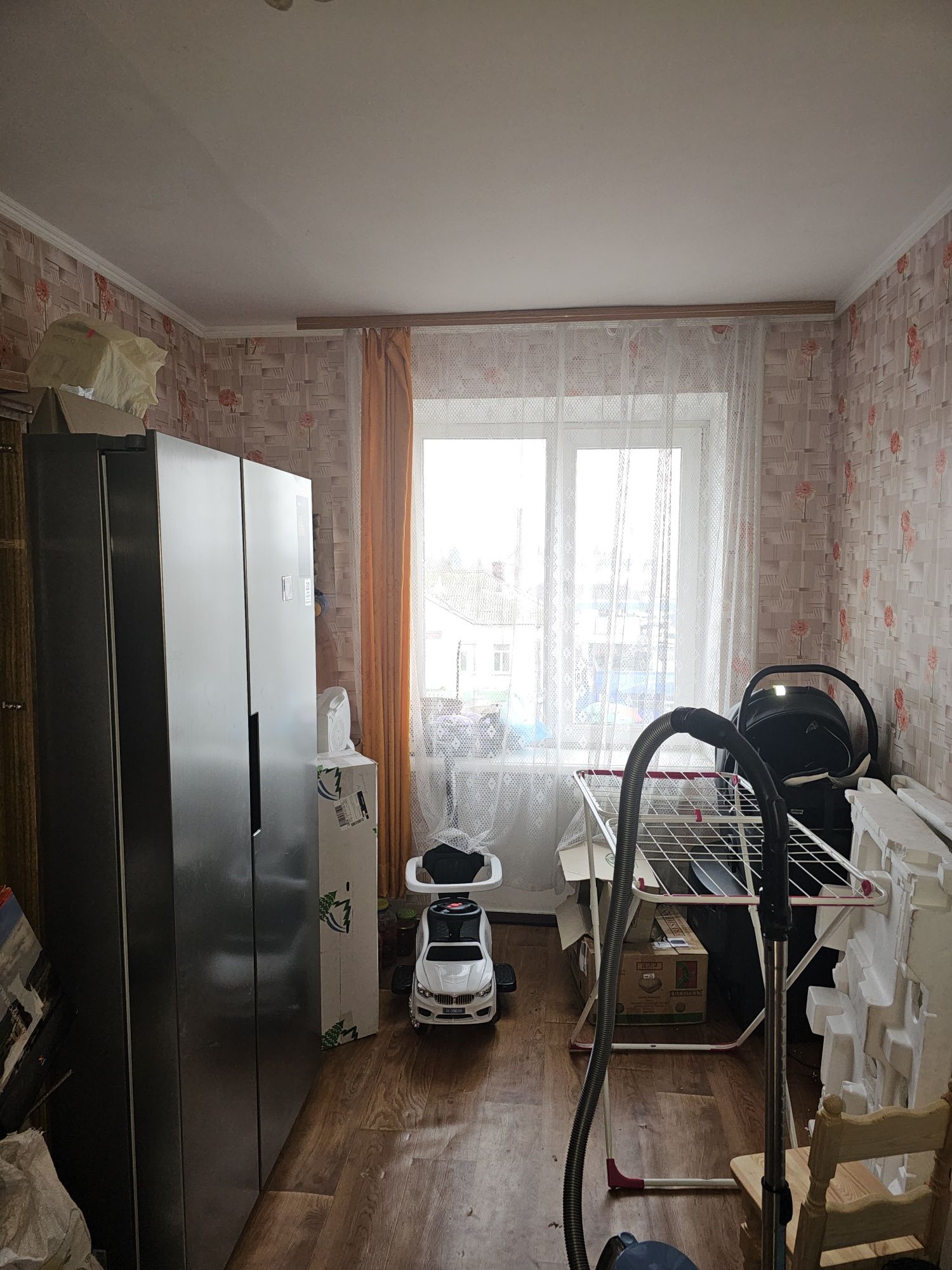 Продаж трьохкімнатної квартири по Київській
