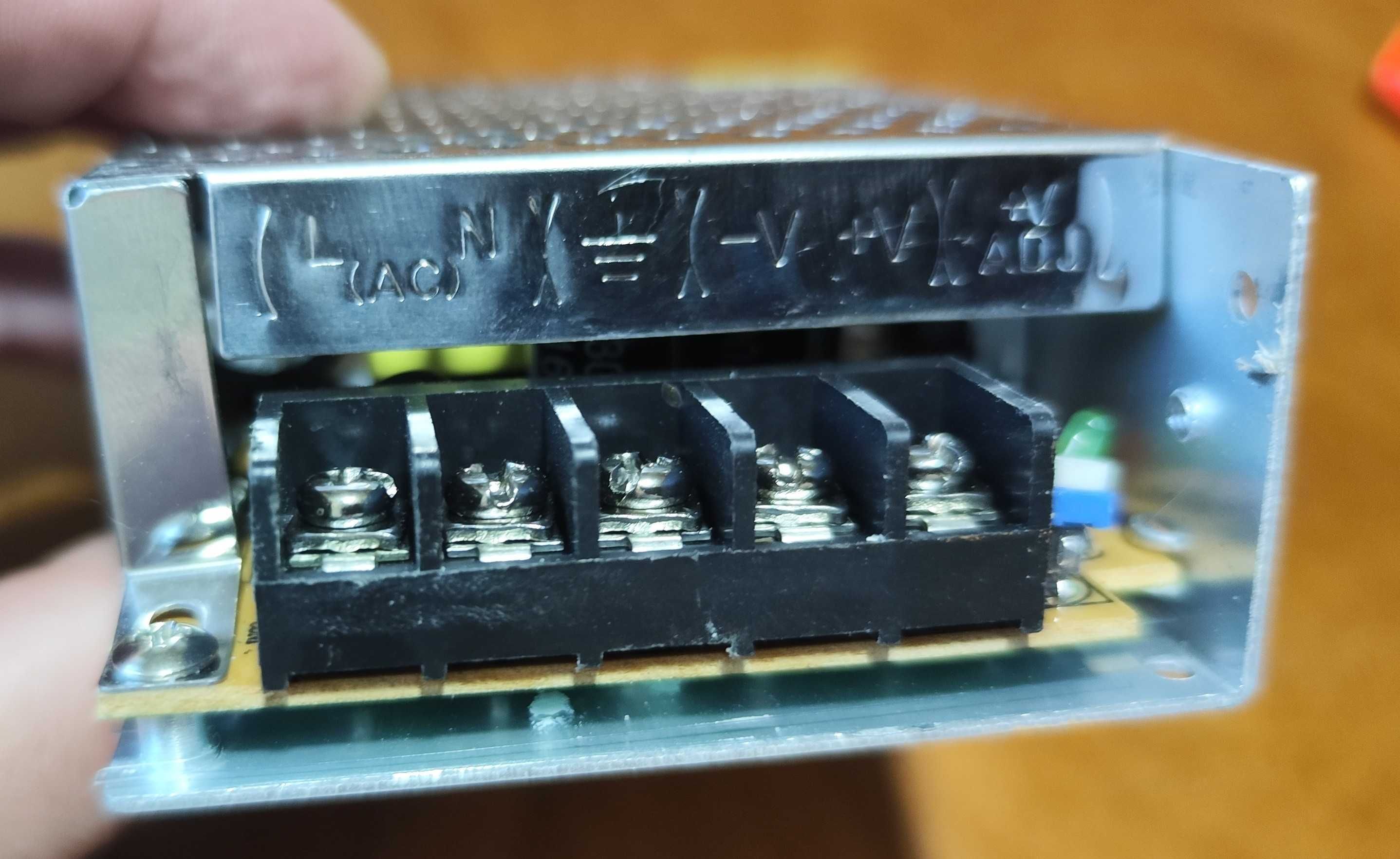 Перетворювач блок живлення Power supply tr-100-12 12V 8,3A