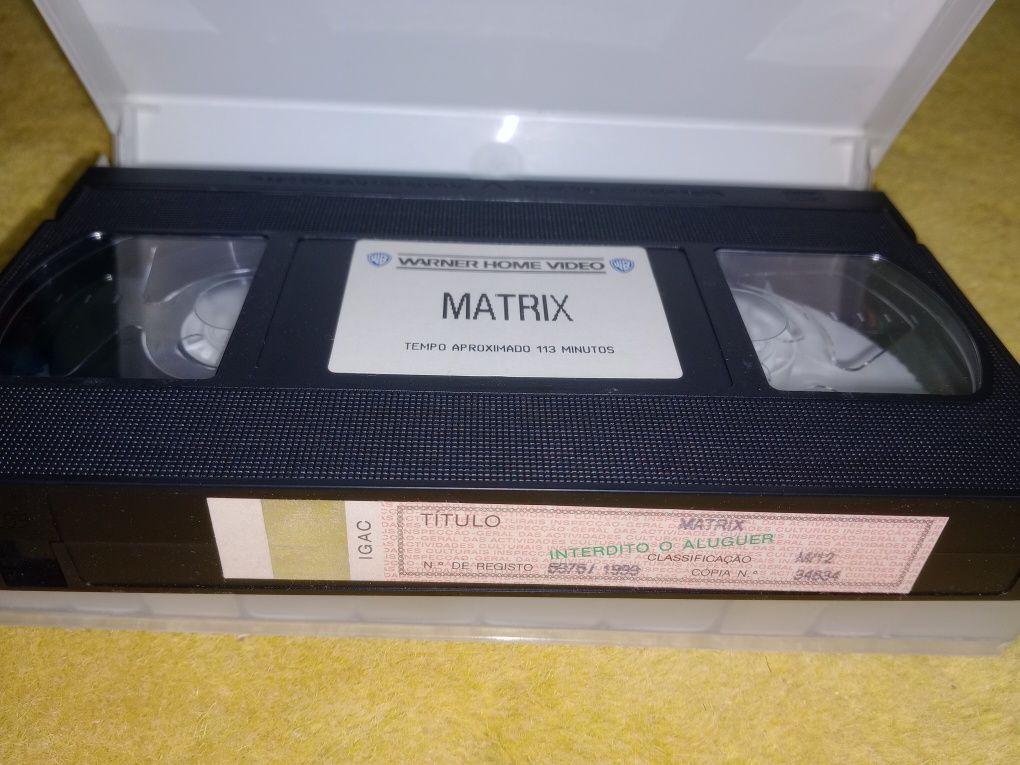 Filme Matrix em cassete VHS