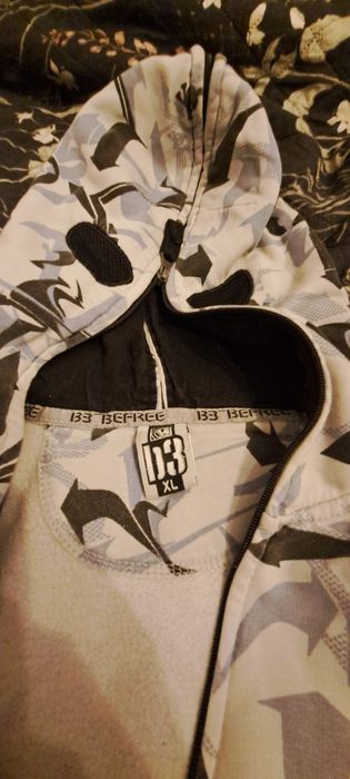 Bee free B3 bluza maska unikat