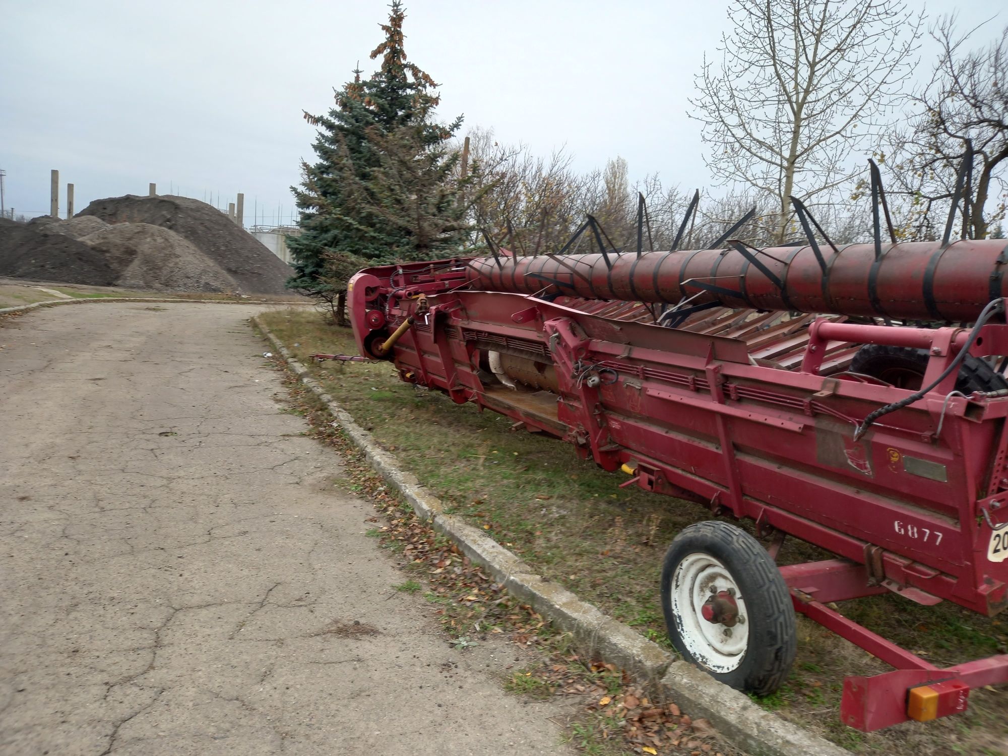 Комбайн Полісся кзс1218