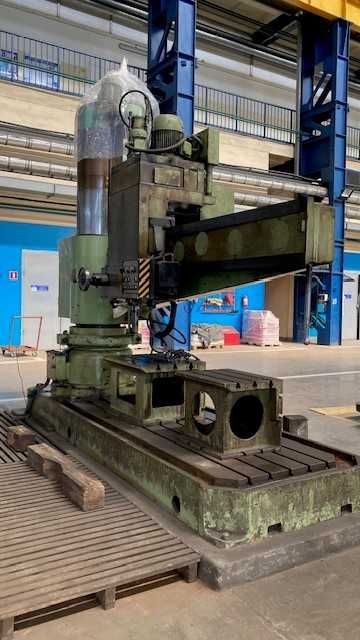 Станок (верстат) радиально-сверлильный 2А576