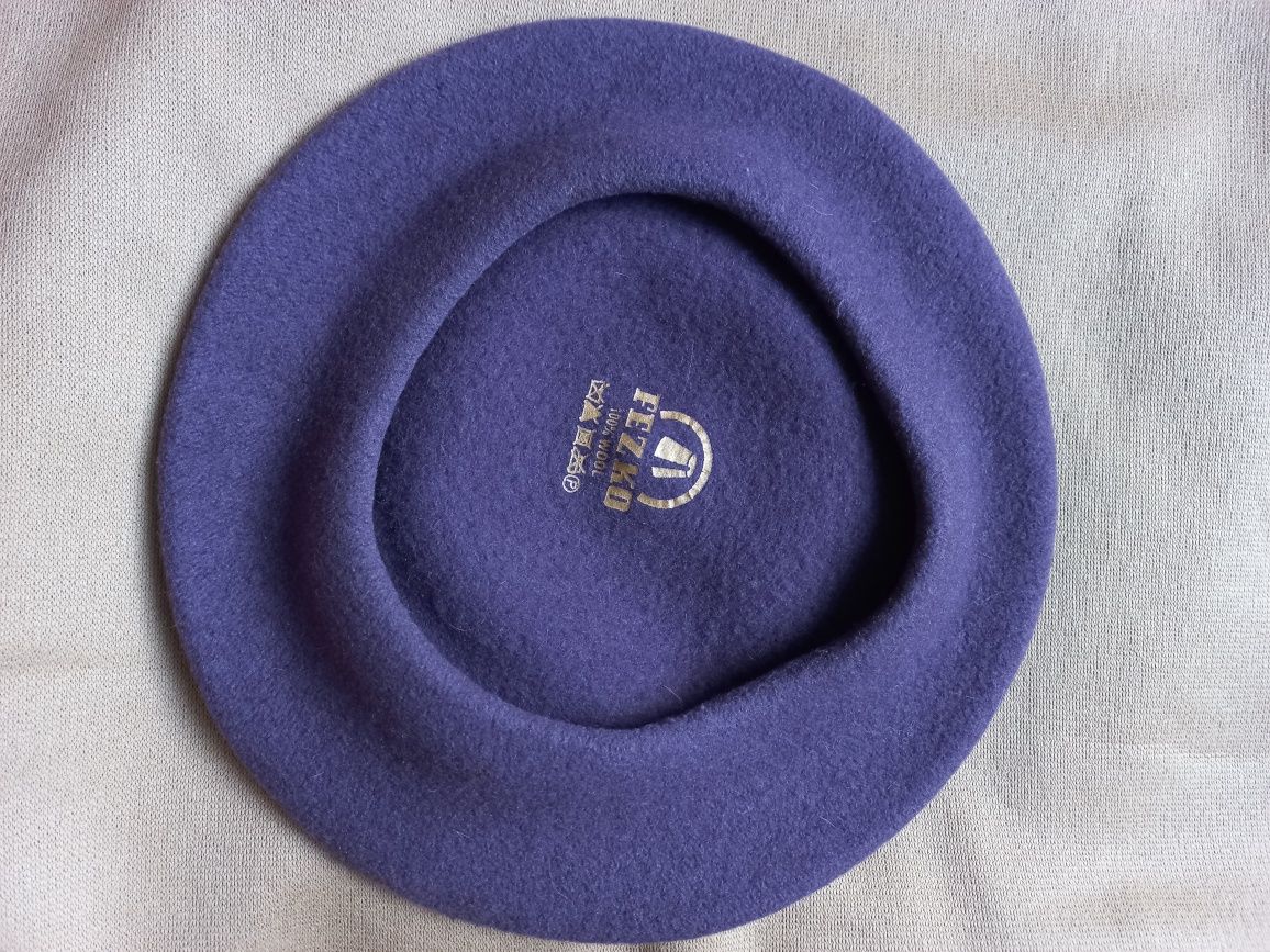 Fioletowy ciepły beret Fezko vintage wełniany