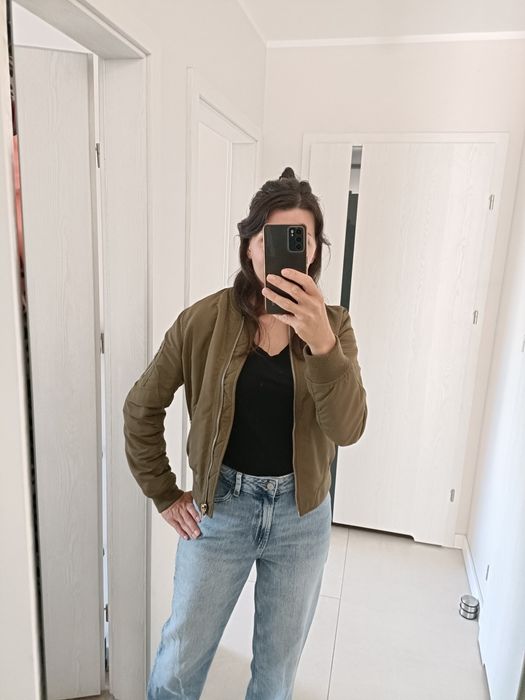 Kurtka bomberka Stradivarius M zielona khaki grubsza jesien