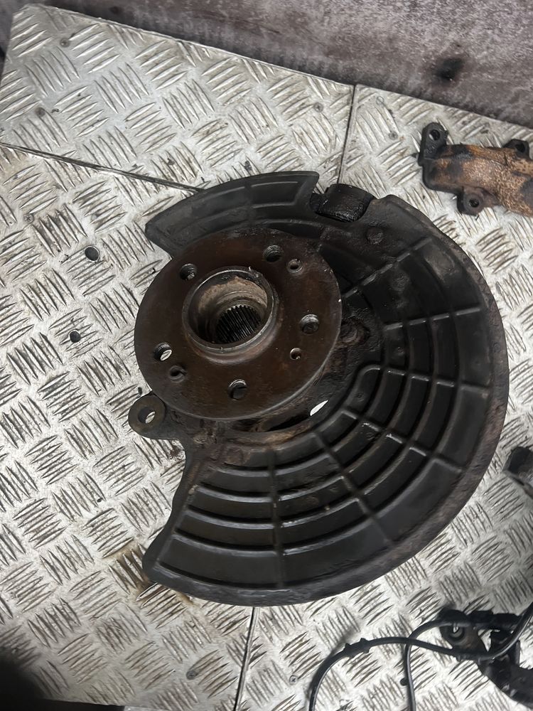 Цапфа кулак перед Mercedes ml w163 год 02 мерседес мл 163
