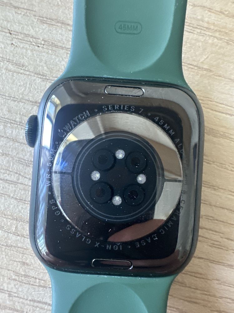 Apple watch 7 45мм в гарному стані
