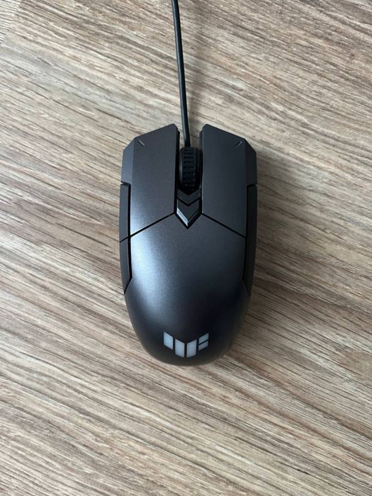 Оригінальна компʼютерна мишка ASUS M5