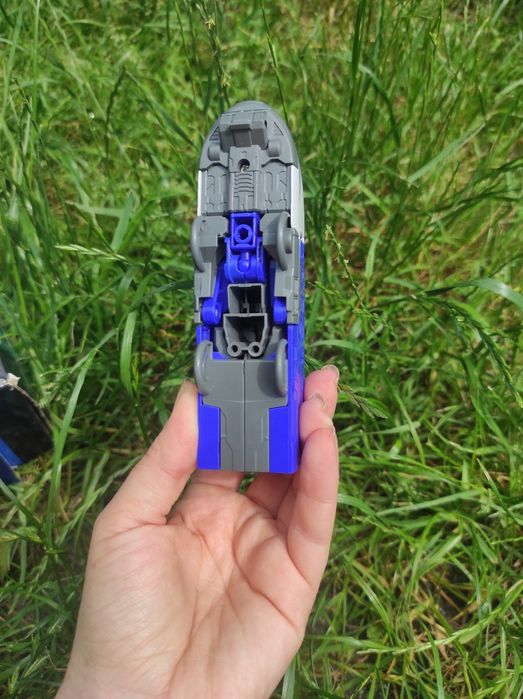 Робот поїзд трансформер