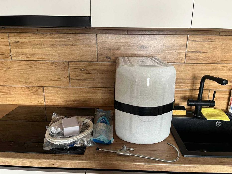 Обратный осмос Фильтронс с минерализатором в корпусе фильтр для воды
