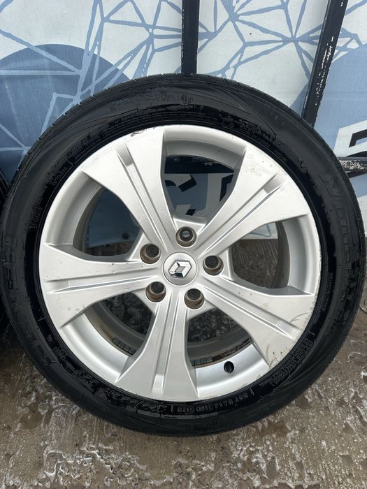 Диски R17 Renault Шини 205/55/17 Nexen