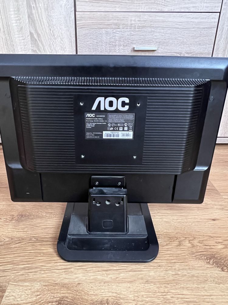 Monitor LCD AOC 916Swa