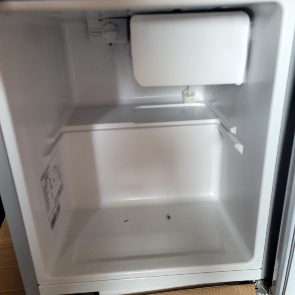 Sprzedam lodówkę 42l