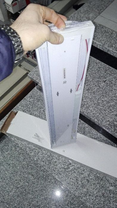 Armadura LED 18W 60cm NOVA