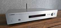 Modyfikowana Yamaha NP-S303 streamer w kolorze srebrnym