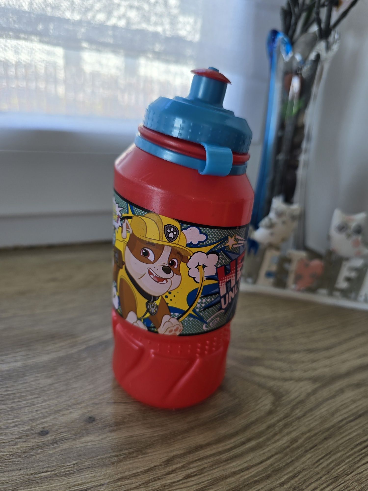 Kubek  z ustnikiem Psi Patrol nowy 400ml.
