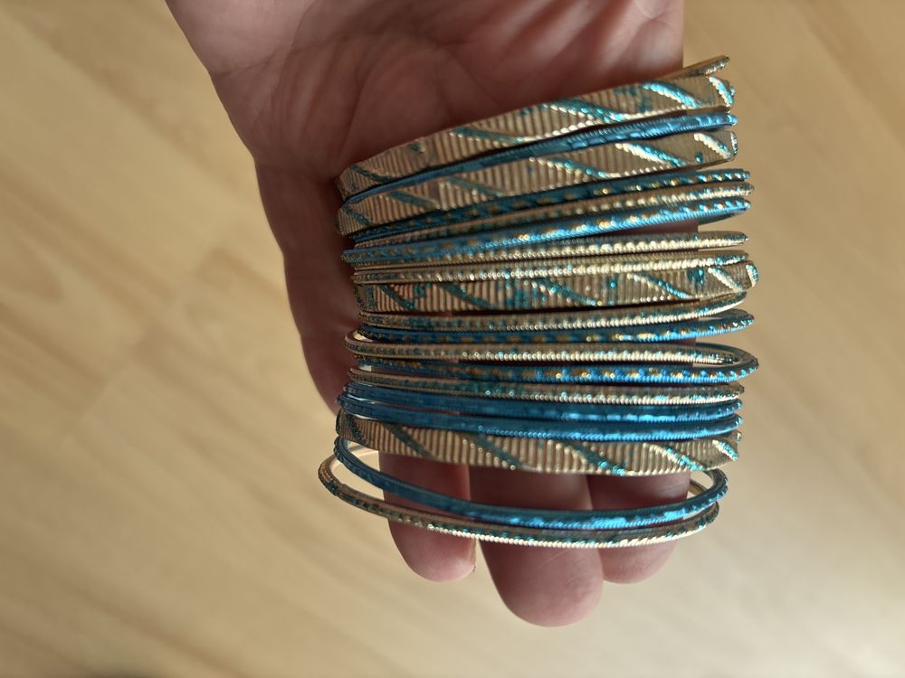 Zestaw metalowych bransoletek vintage PRL