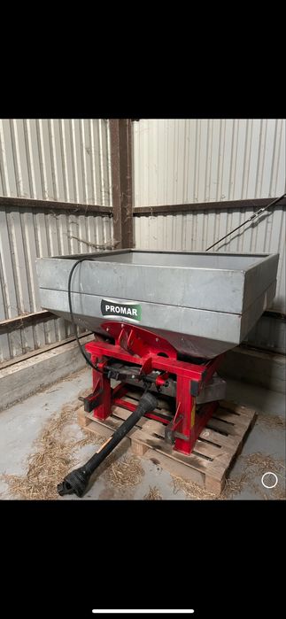 Rozsiewacz promar 800l