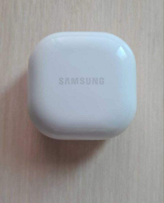 Зарядне устройство бокс для навушників Samsung Galaxy Buds FE SM-R400N