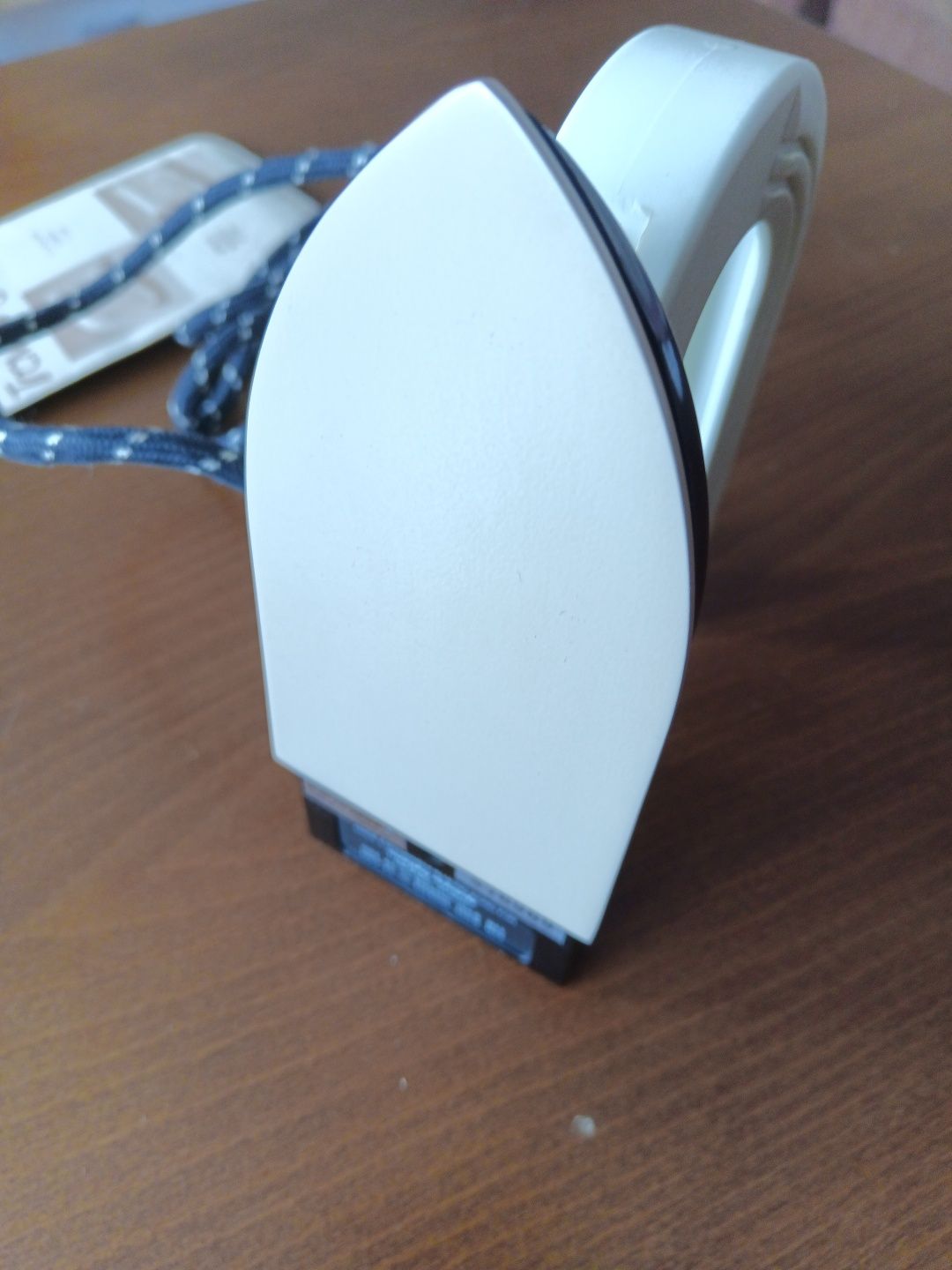 Żelazko turystyczne morphy richards 250w