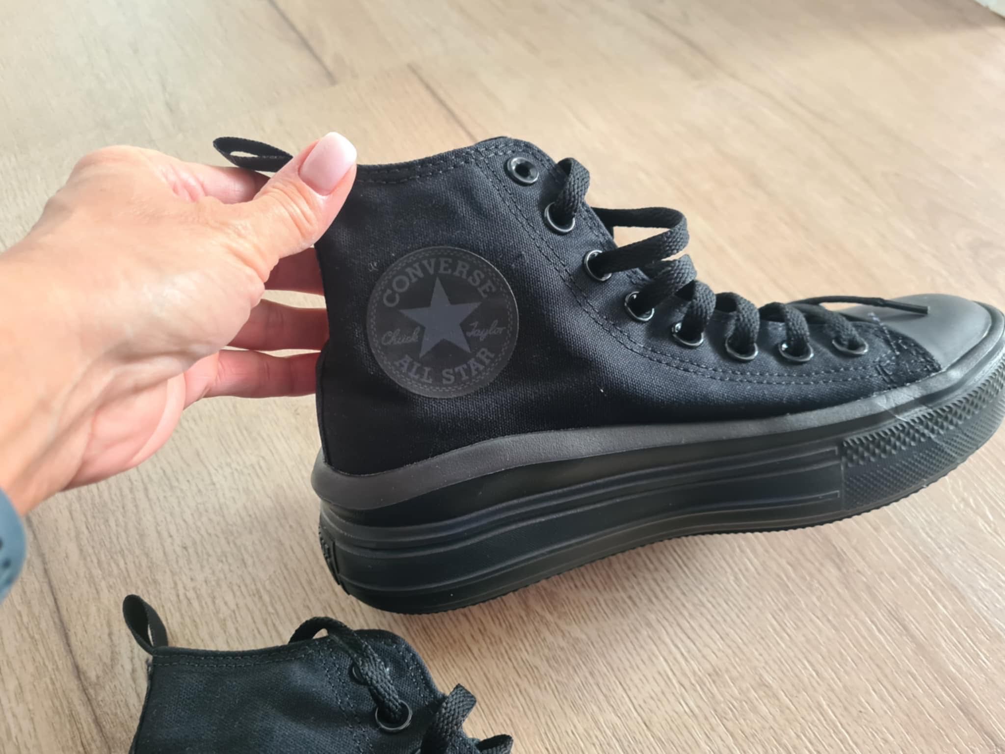 Wysokie czarne Converse