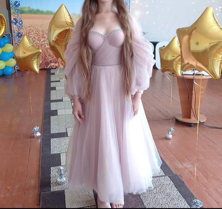 Вечірня / випускна сукня