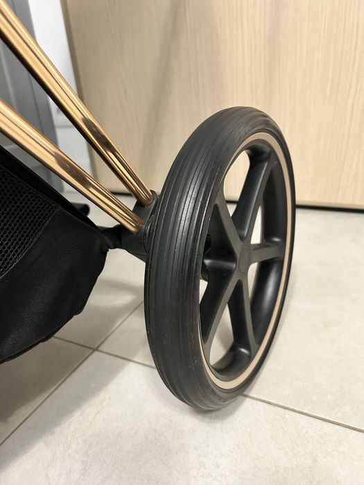Cybex Priam 4.0 spacerówka gondola + nosidło/fotelik britax