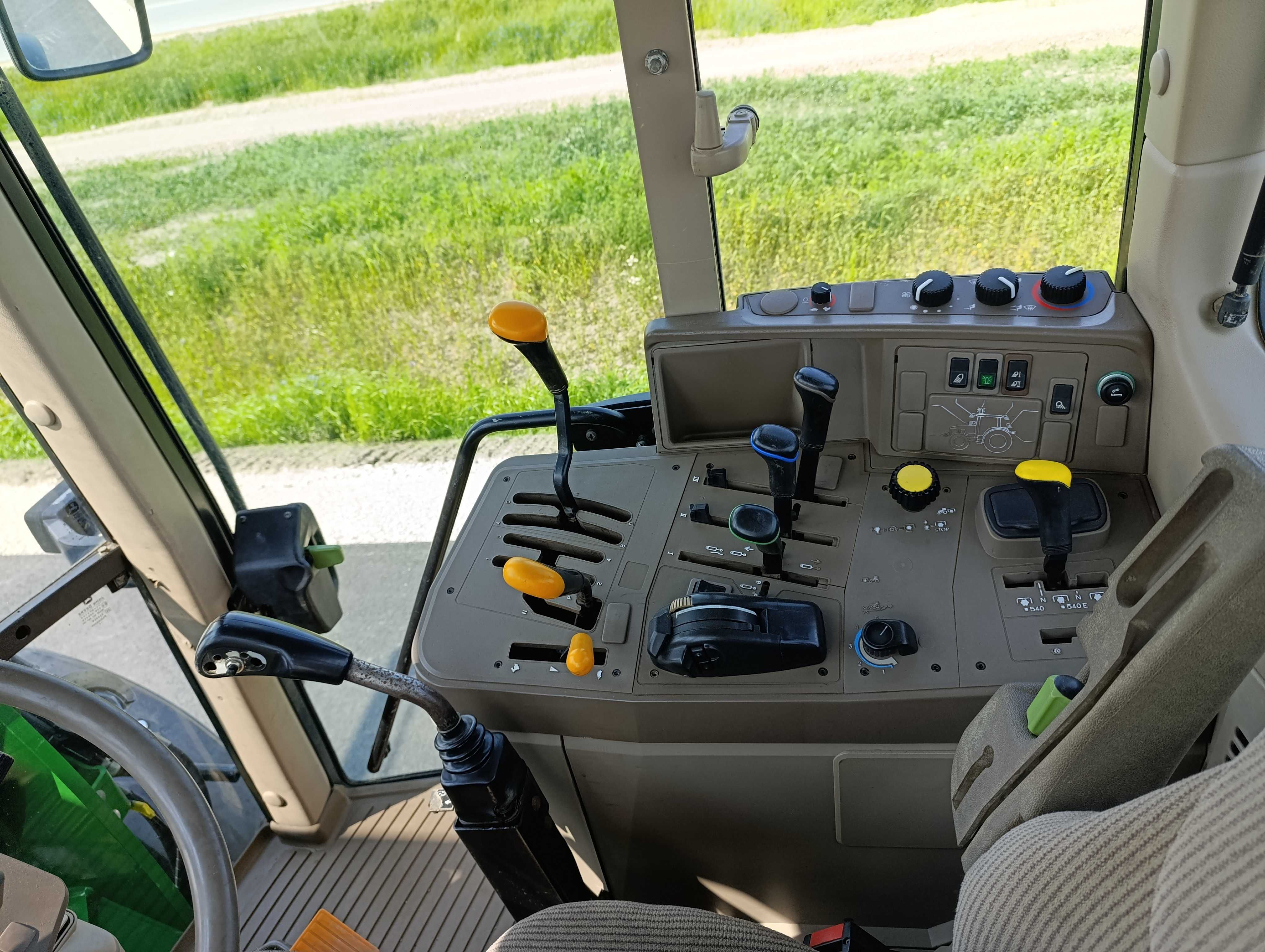 JOHN DEERE 6230 rok 2011 NOWE OPONY !!!