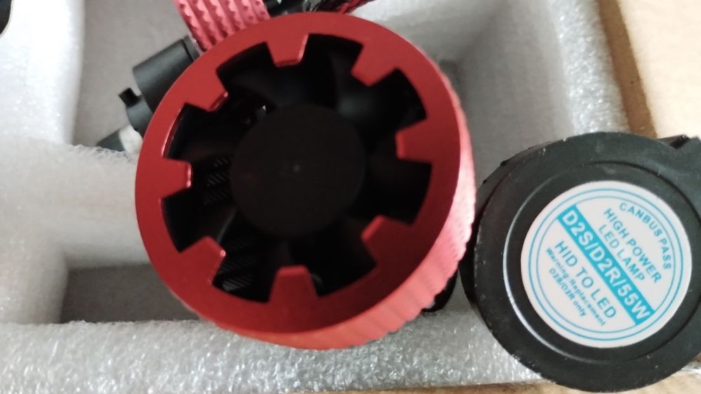 Żarówki LED D2S D2R żarnik HID XENON 6000K 380