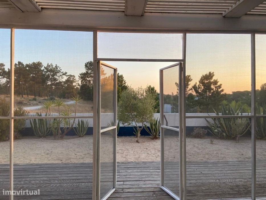 Moradia T3 disponível para arrendamento nos Brejos da Carregueira-C...