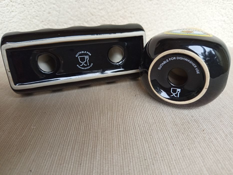 Nowy komplet sniadaniowy tosty i pojemnik na drzem MARMITE  wyjątkowy