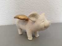Figurka świnia z skrzydłami ceramika vintage retro prl