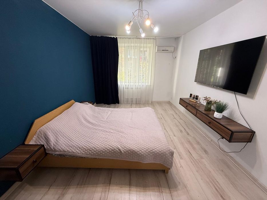 Продаю 2х комнатную квартиру.Автономное отопление.