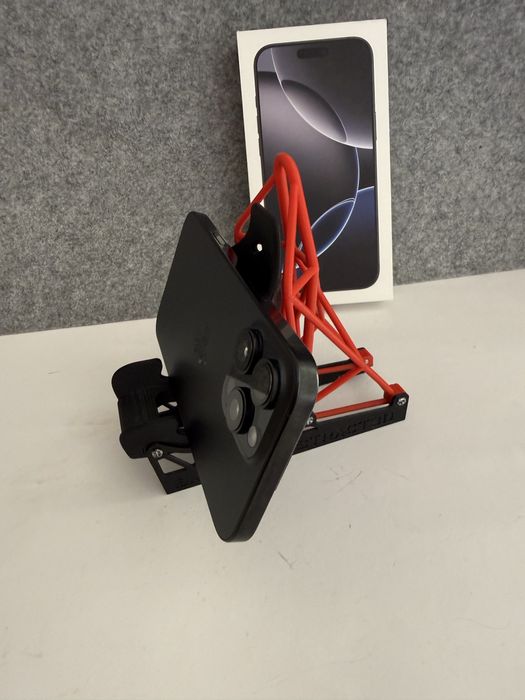 Troco/Vendo Iphone 16 Pro Max 256GB Black titanium