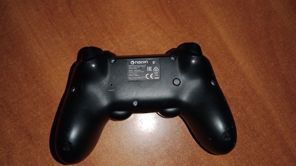 Nacon Pad Joystick PS4