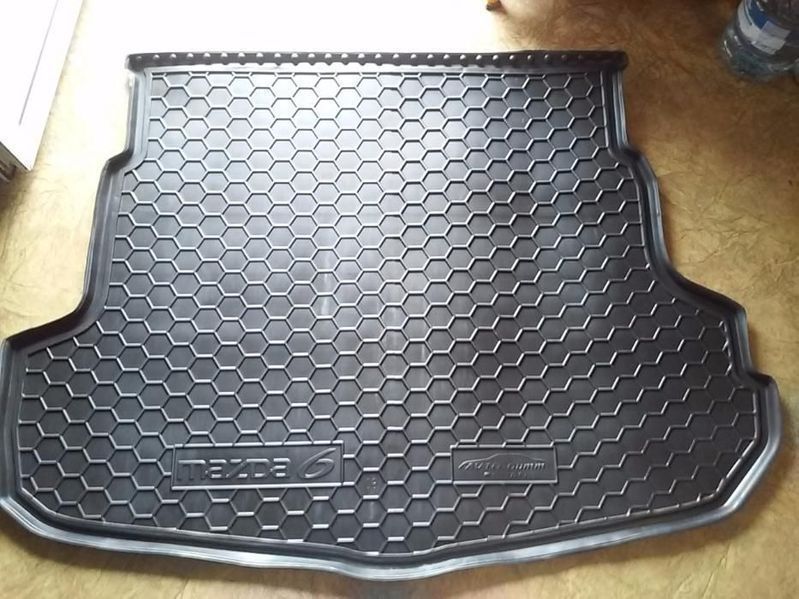 Модельный коврик в багажник для Mazda 3 6 2002-2018г (Avto-Gumm)