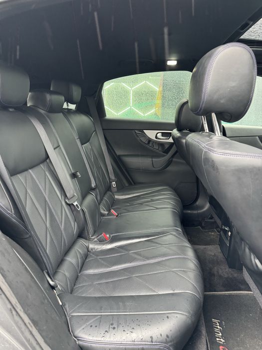 Infiniti QX70 2014rok 3.7 Benzyna/Gaz , Full wersija