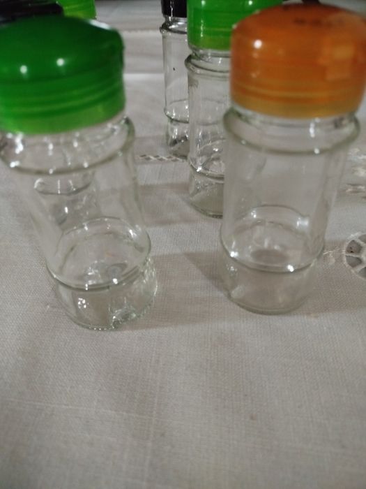 6 frascos de especiarias