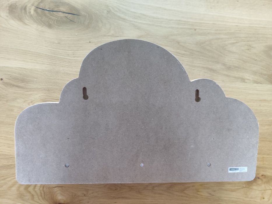 Wieszak do pokoju dziecięcego