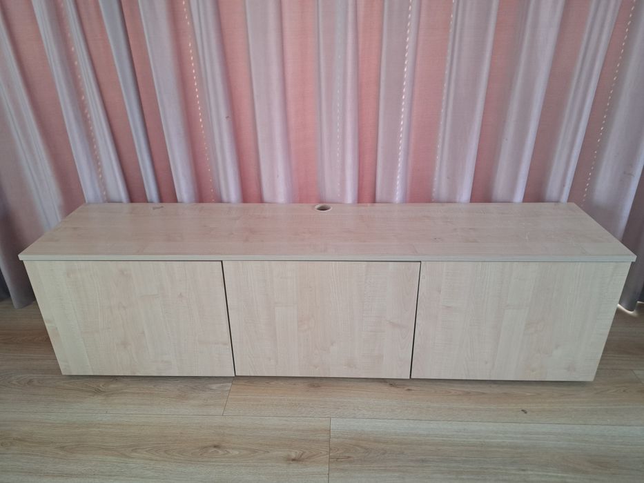 Szafka RTV pod telewizor