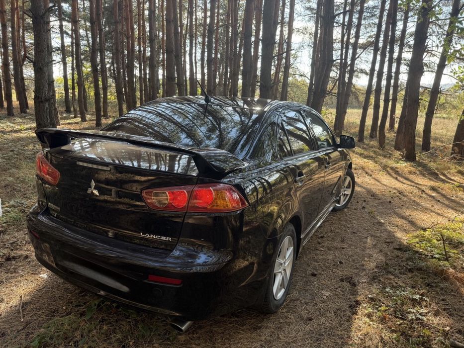 Mitsubisi Lancer X