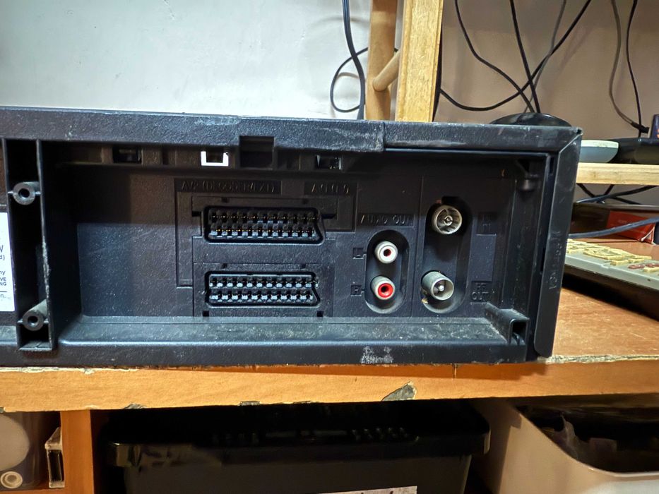 Magnetowid VHS Panasonic NV-HD645 HI-FI stereo pilot