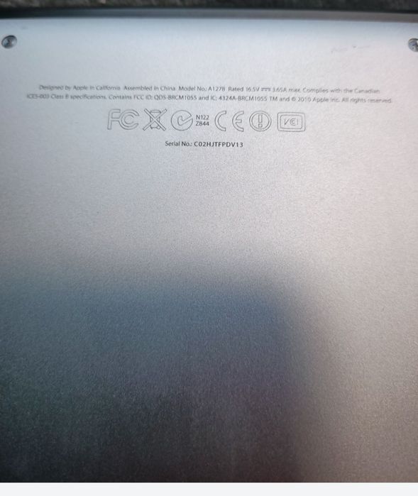 MacBook        air